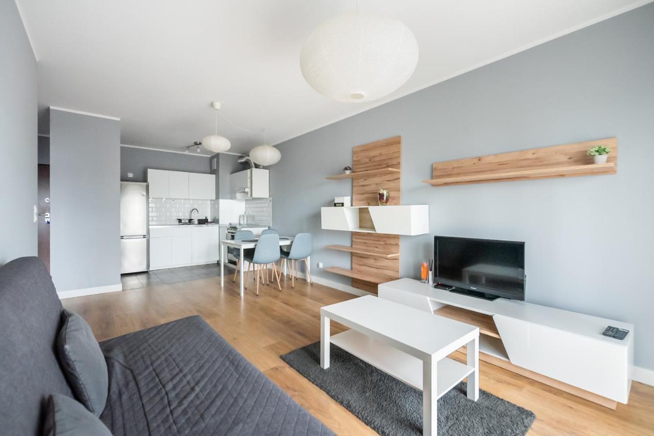 Metro Mlynow Silver Apartment Варшава Екстер'єр фото